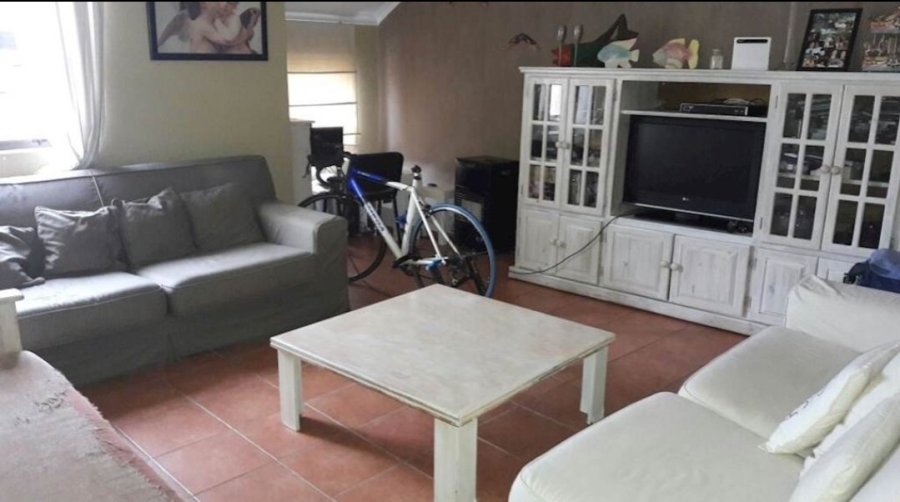 To Let 2 Bedroom Property for Rent in Kengies Gauteng