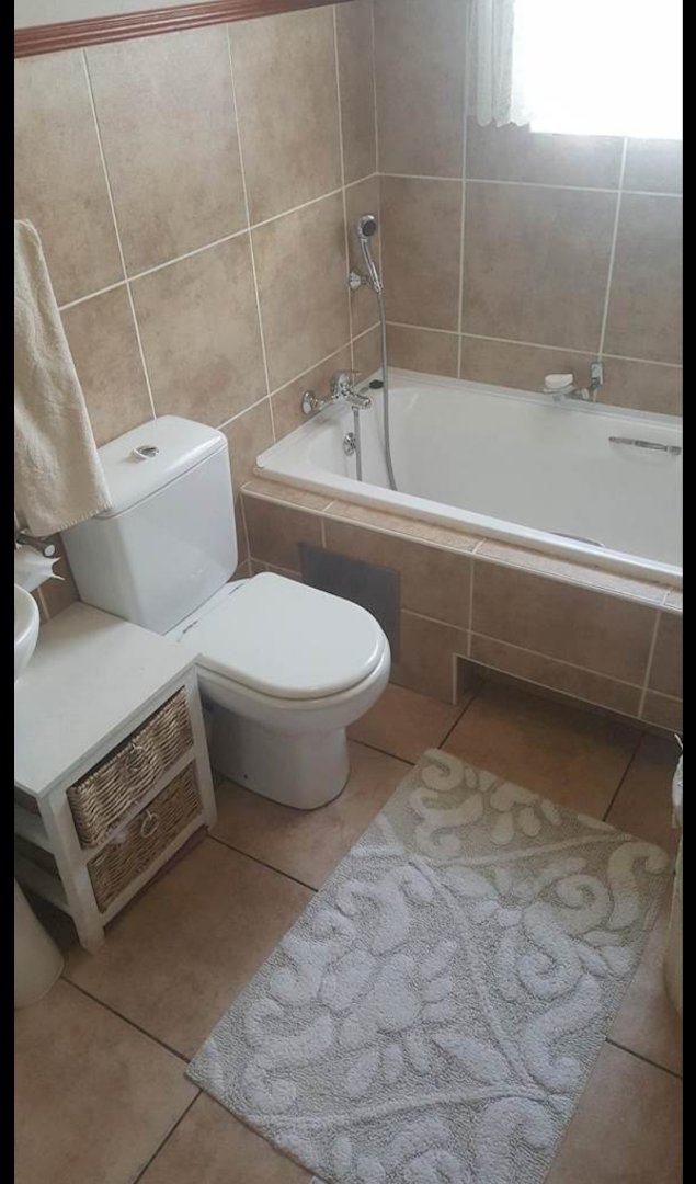 To Let 2 Bedroom Property for Rent in Kengies Gauteng