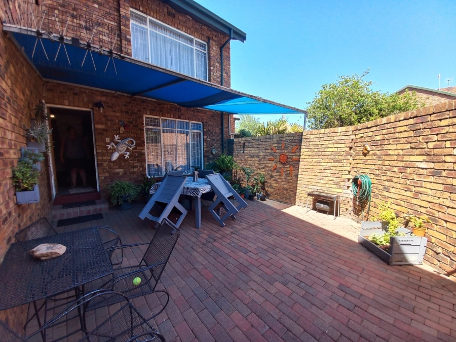 To Let 3 Bedroom Property for Rent in Heidelberg Gauteng