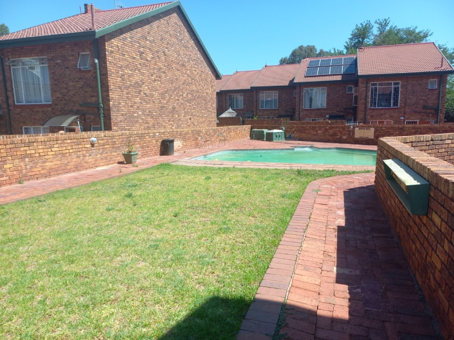 To Let 3 Bedroom Property for Rent in Heidelberg Gauteng