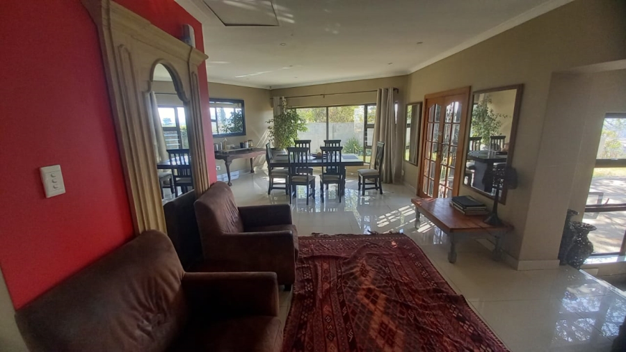 6 Bedroom Property for Sale in Solheim Gauteng