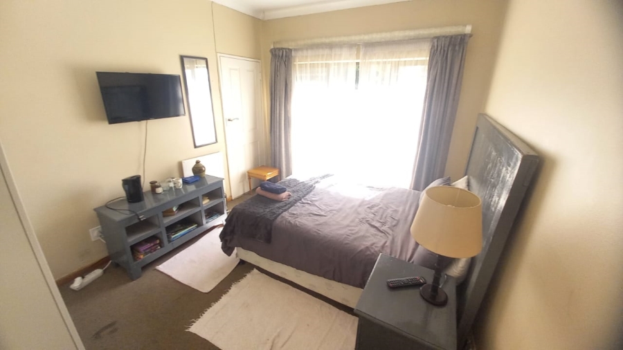 6 Bedroom Property for Sale in Solheim Gauteng