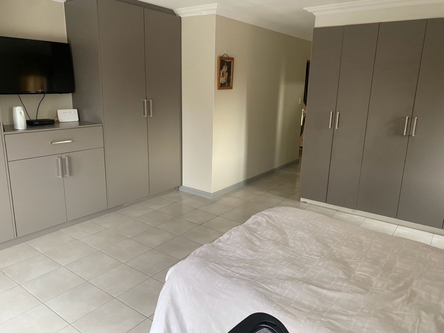 To Let 3 Bedroom Property for Rent in Kyalami Hills Gauteng