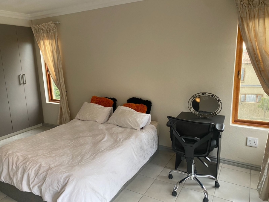 To Let 3 Bedroom Property for Rent in Kyalami Hills Gauteng