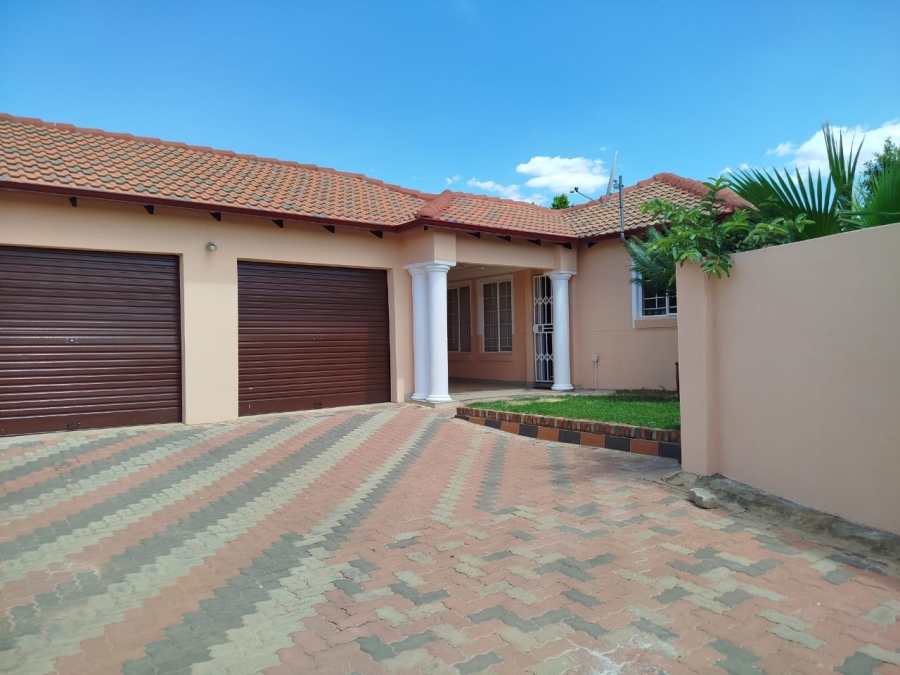 To Let 3 Bedroom Property for Rent in Nellmapius Gauteng