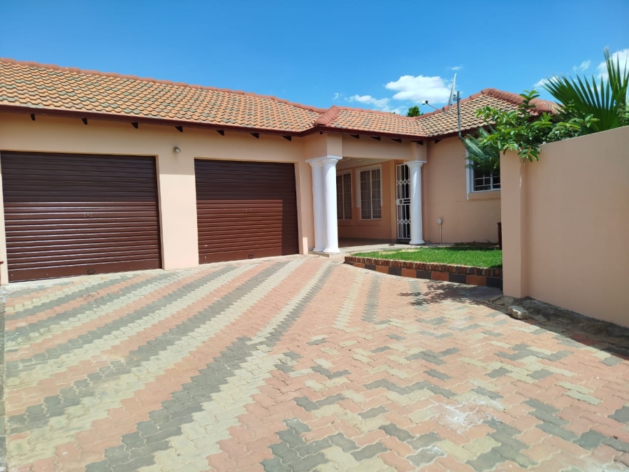 To Let 3 Bedroom Property for Rent in Nellmapius Gauteng