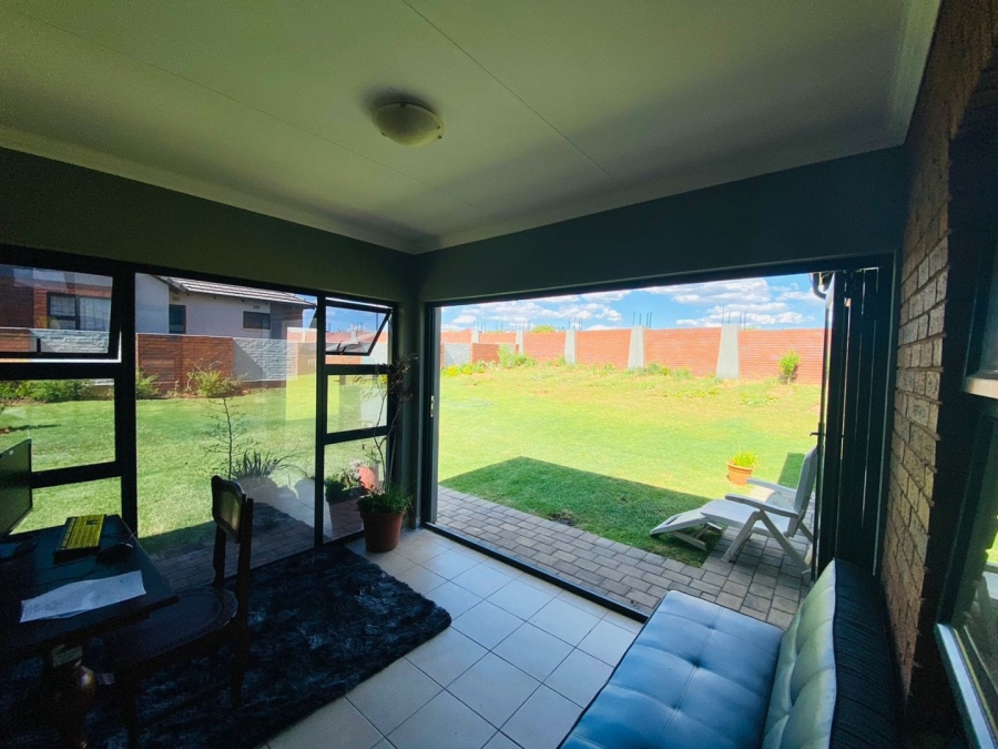 3 Bedroom Property for Sale in Amberfield Gauteng