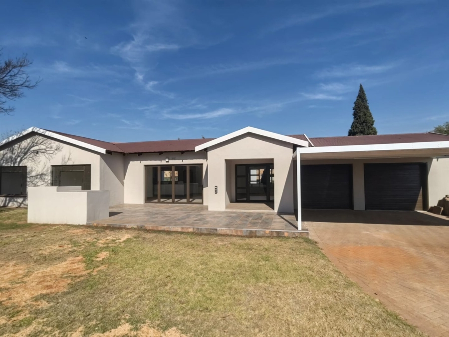 3 Bedroom Property for Sale in Heidelberg Proper Gauteng