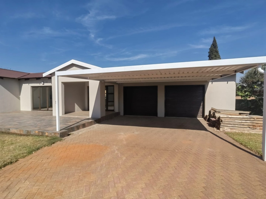 3 Bedroom Property for Sale in Heidelberg Proper Gauteng