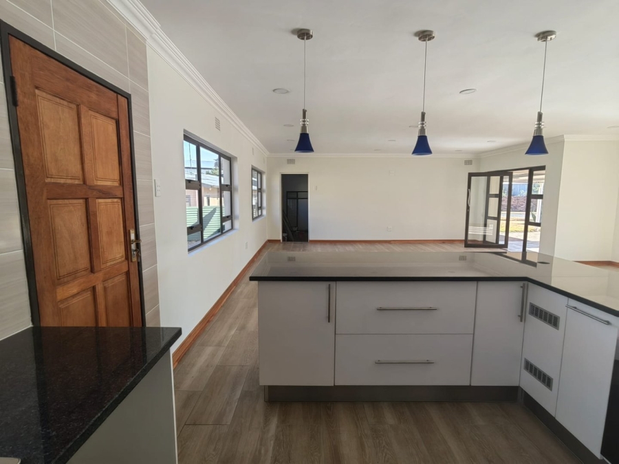 3 Bedroom Property for Sale in Heidelberg Proper Gauteng