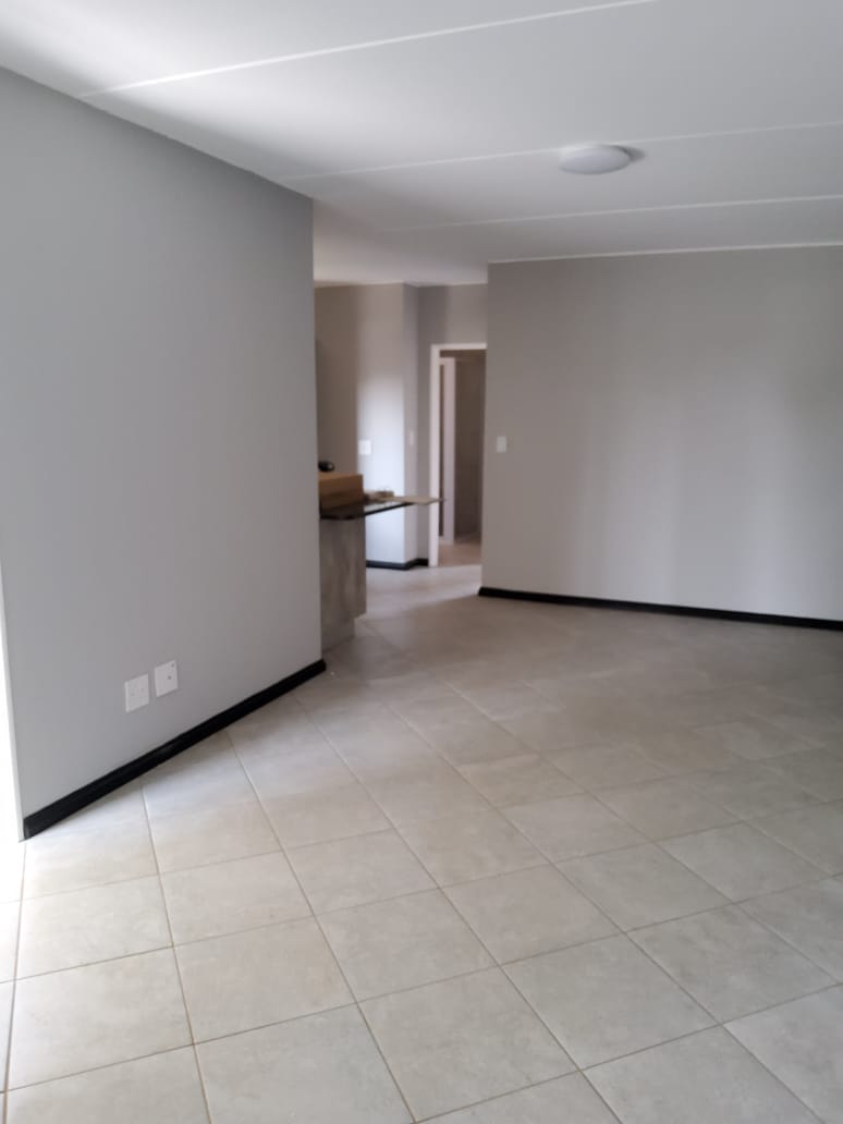 2 Bedroom Property for Sale in Norton Home Estate AH Gauteng