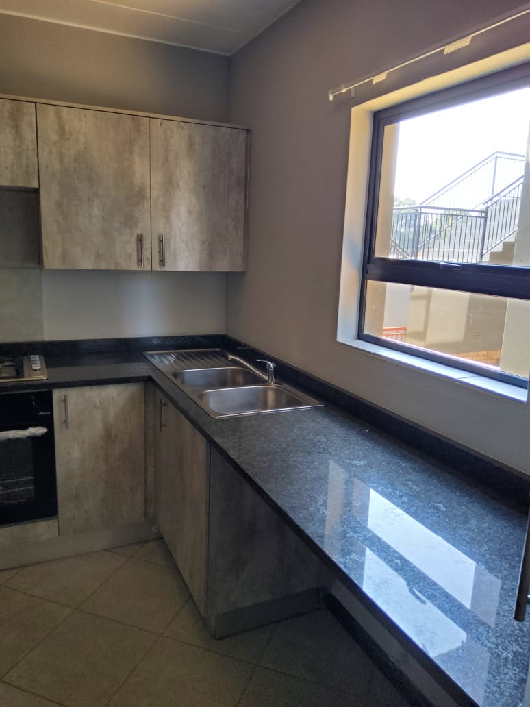 2 Bedroom Property for Sale in Norton Home Estate AH Gauteng