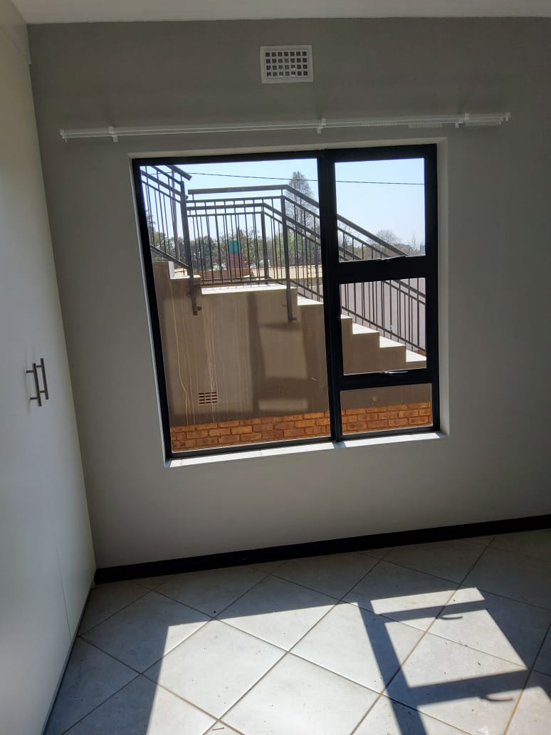 2 Bedroom Property for Sale in Norton Home Estate AH Gauteng