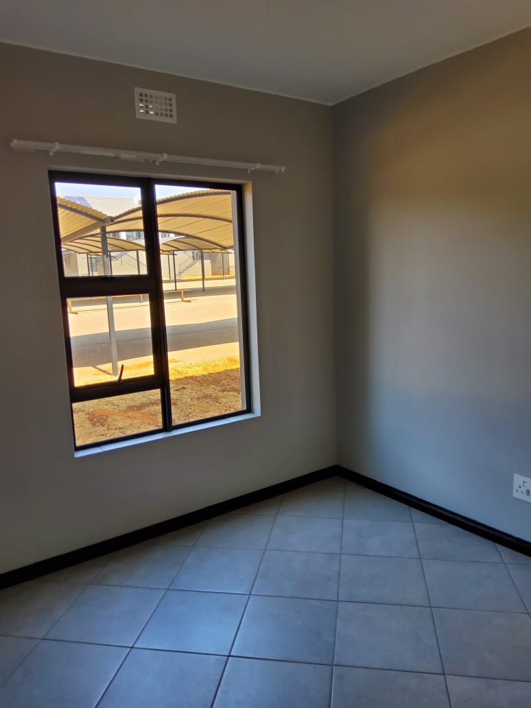 2 Bedroom Property for Sale in Norton Home Estate AH Gauteng