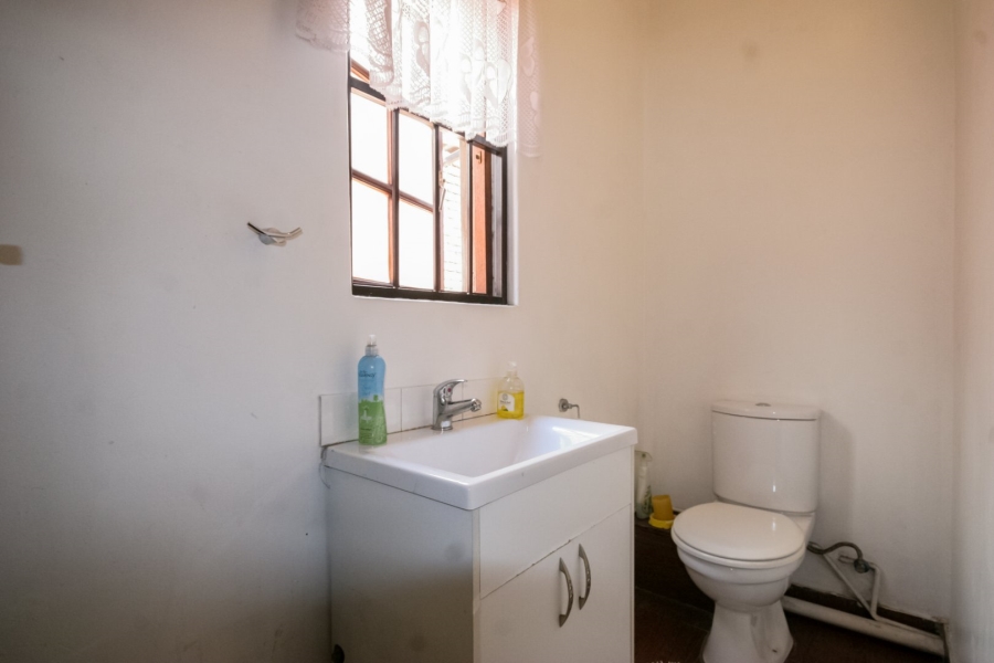 4 Bedroom Property for Sale in Eldoraigne Gauteng