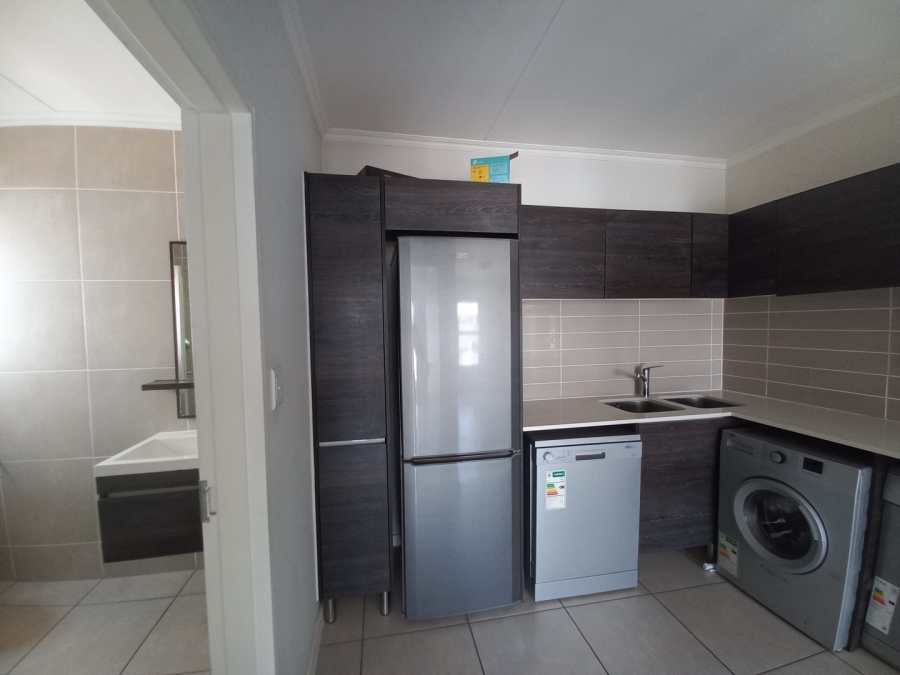 1 Bedroom Property for Sale in Olivedale Gauteng