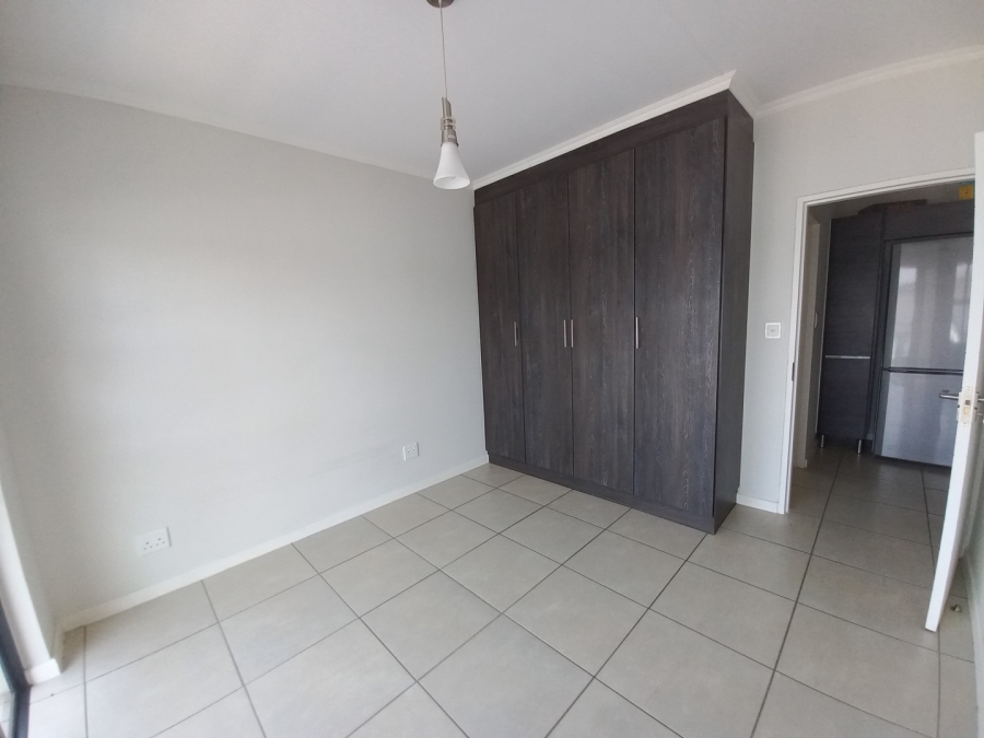 1 Bedroom Property for Sale in Olivedale Gauteng