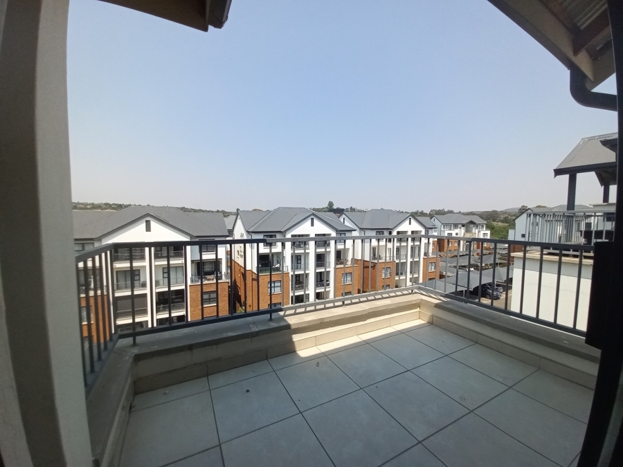 1 Bedroom Property for Sale in Olivedale Gauteng