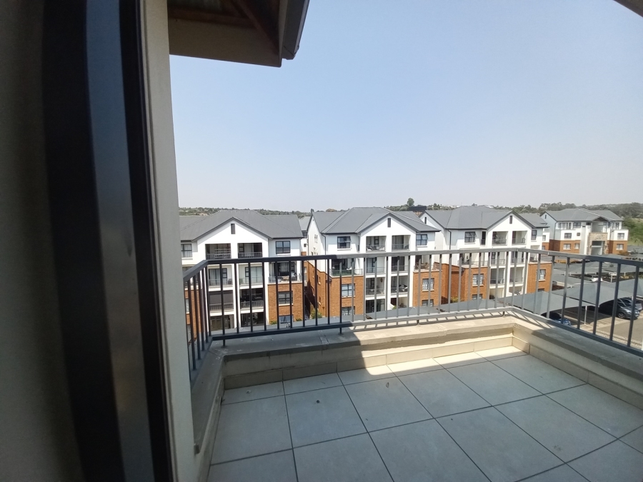 1 Bedroom Property for Sale in Olivedale Gauteng