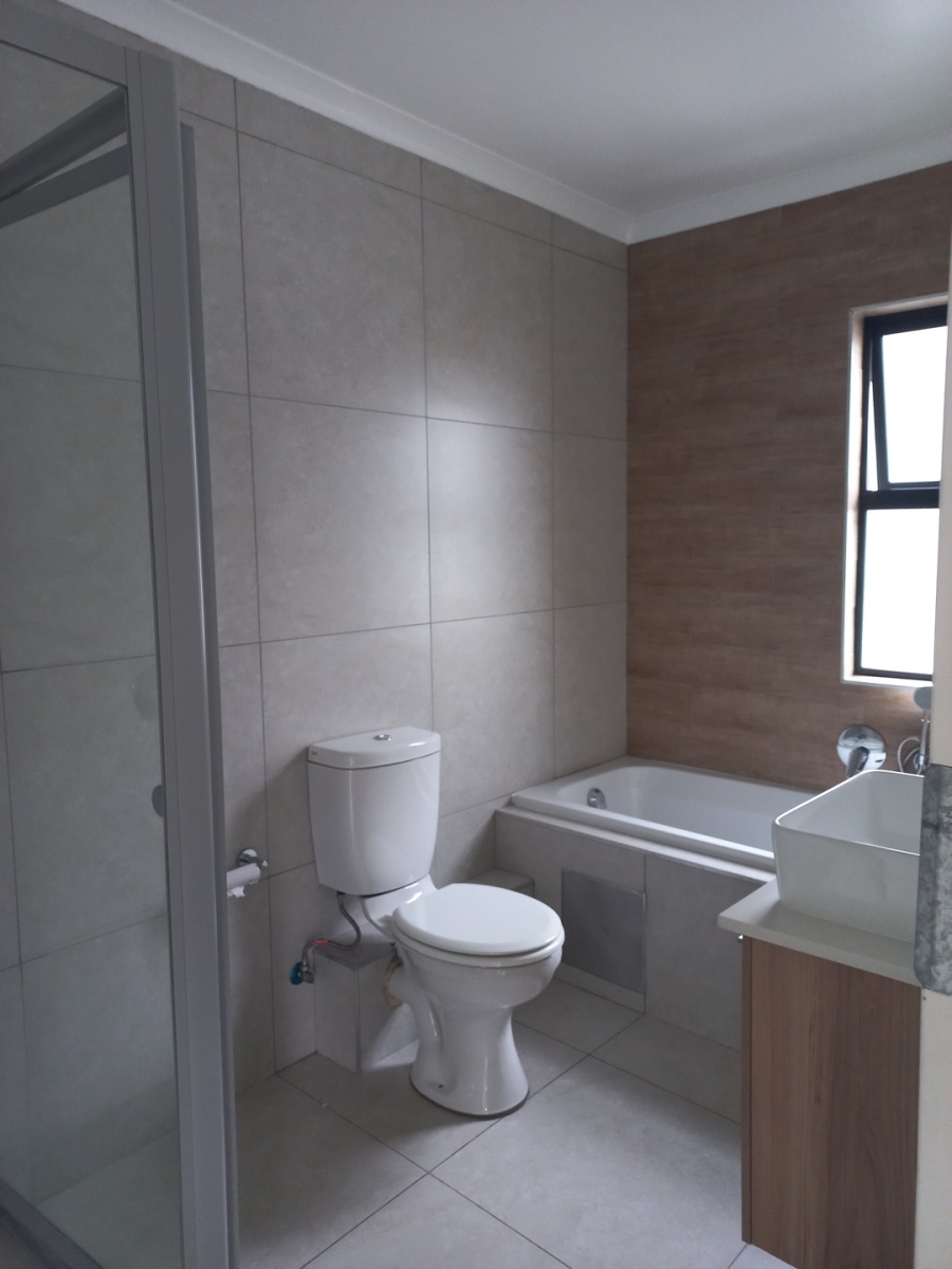 1 Bedroom Property for Sale in Modderfontein Gauteng