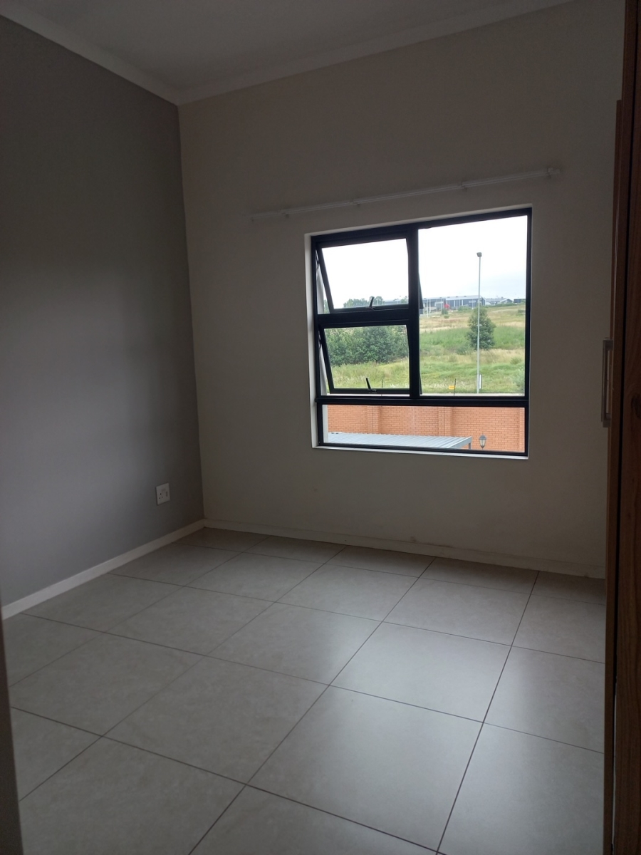 1 Bedroom Property for Sale in Modderfontein Gauteng