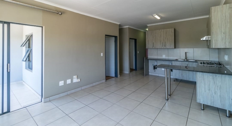 To Let 2 Bedroom Property for Rent in Glen Austin Gauteng