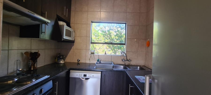 To Let 2 Bedroom Property for Rent in Morningside Gauteng