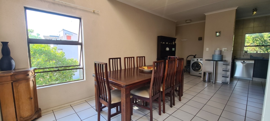 To Let 2 Bedroom Property for Rent in Morningside Gauteng