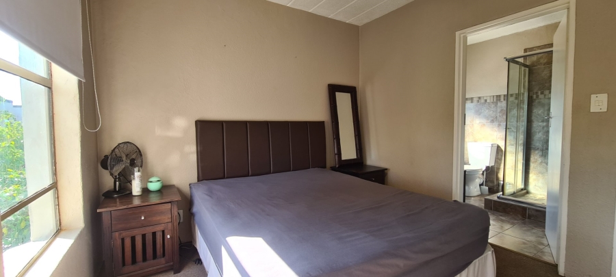 To Let 2 Bedroom Property for Rent in Morningside Gauteng