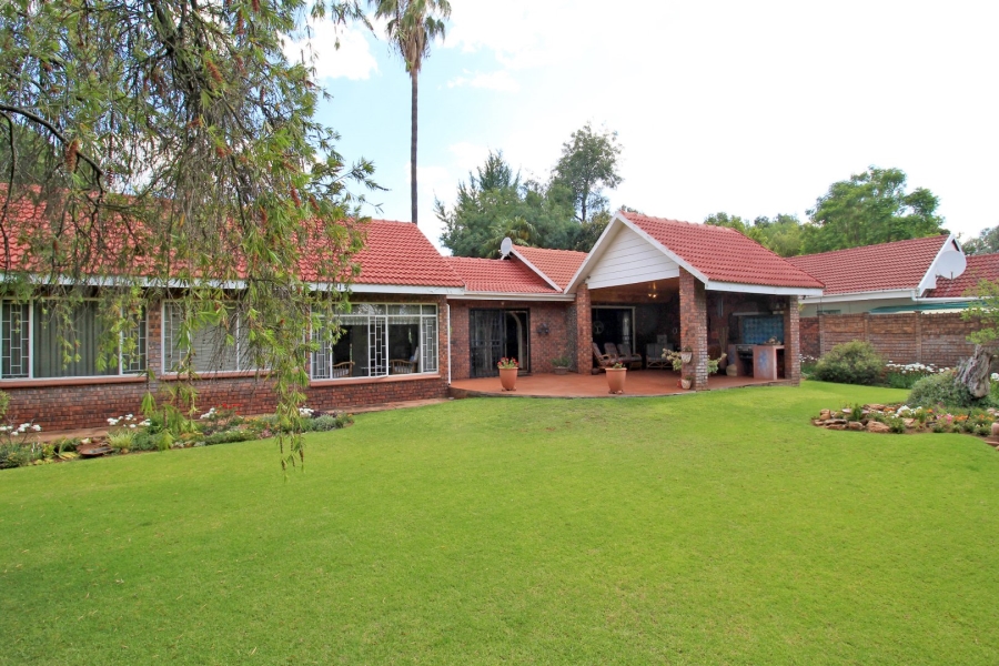 3 Bedroom Property for Sale in Eldoraigne Gauteng