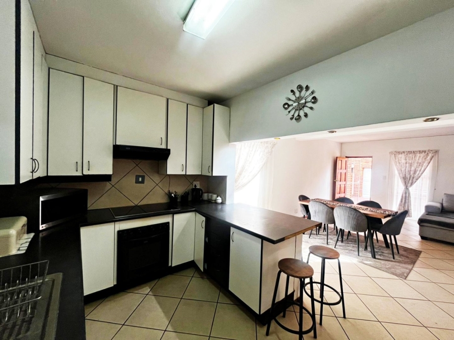 3 Bedroom Property for Sale in Wierda Park Gauteng