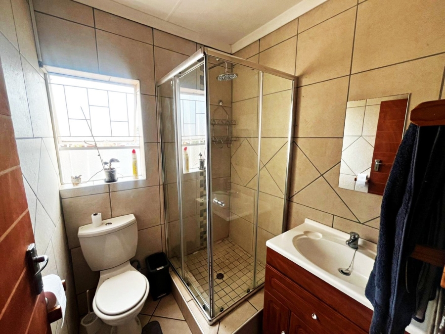 3 Bedroom Property for Sale in Wierda Park Gauteng