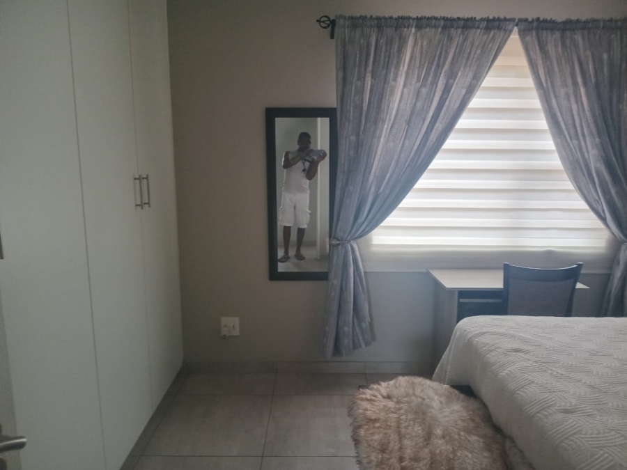  Bedroom Property for Sale in Norton Small Farms Gauteng