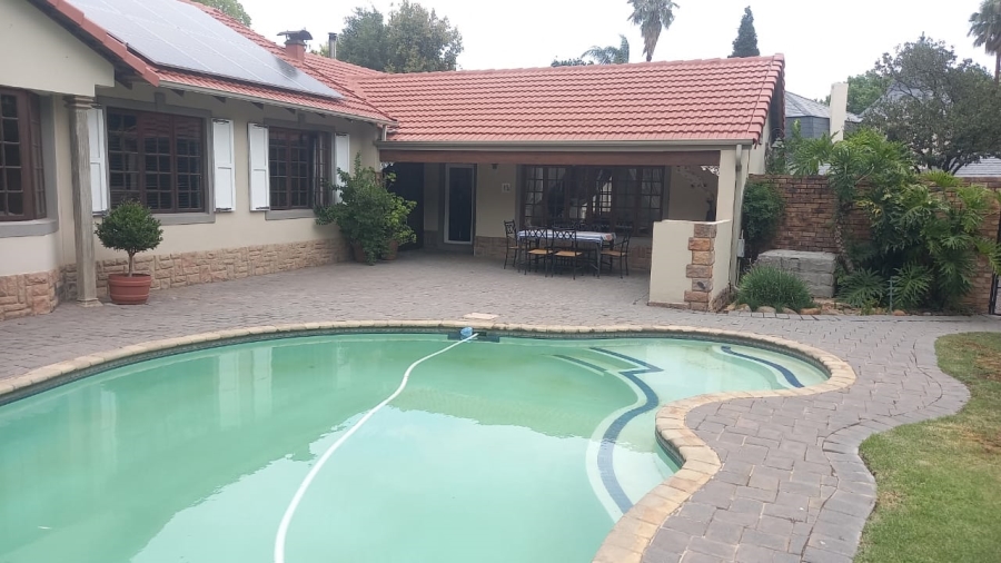 4 Bedroom Property for Sale in Bedfordview Gauteng