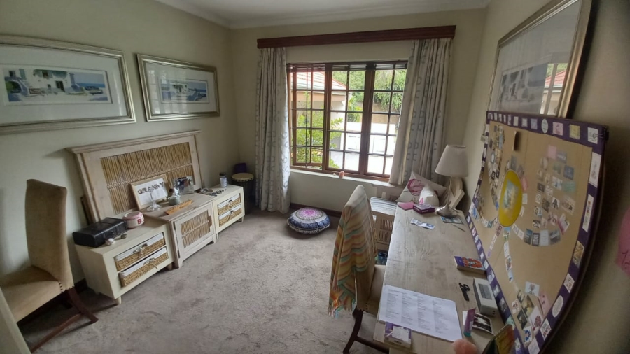 4 Bedroom Property for Sale in Bedfordview Gauteng