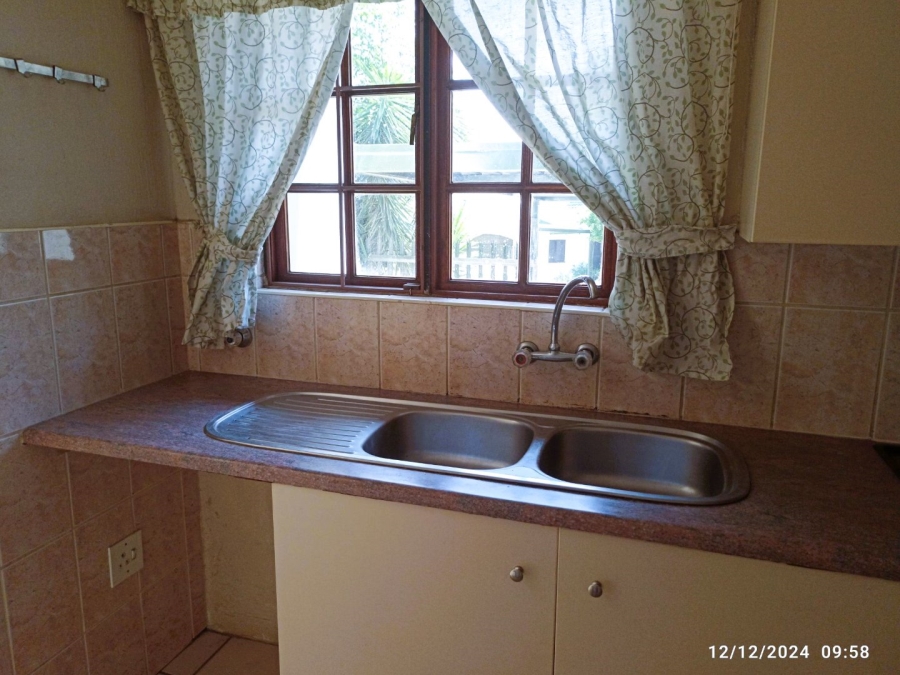 To Let 2 Bedroom Property for Rent in Northwold Gauteng