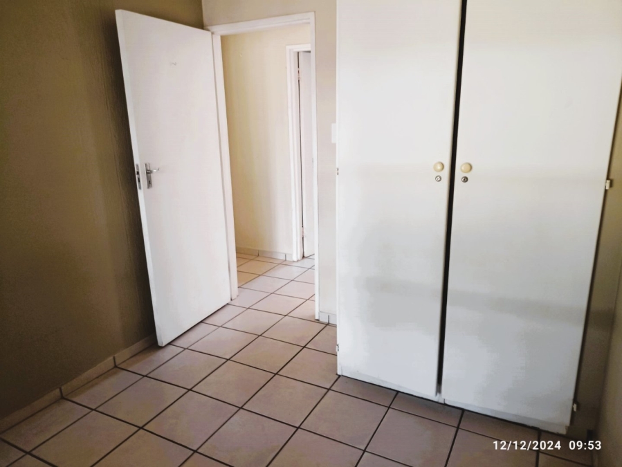 To Let 2 Bedroom Property for Rent in Northwold Gauteng