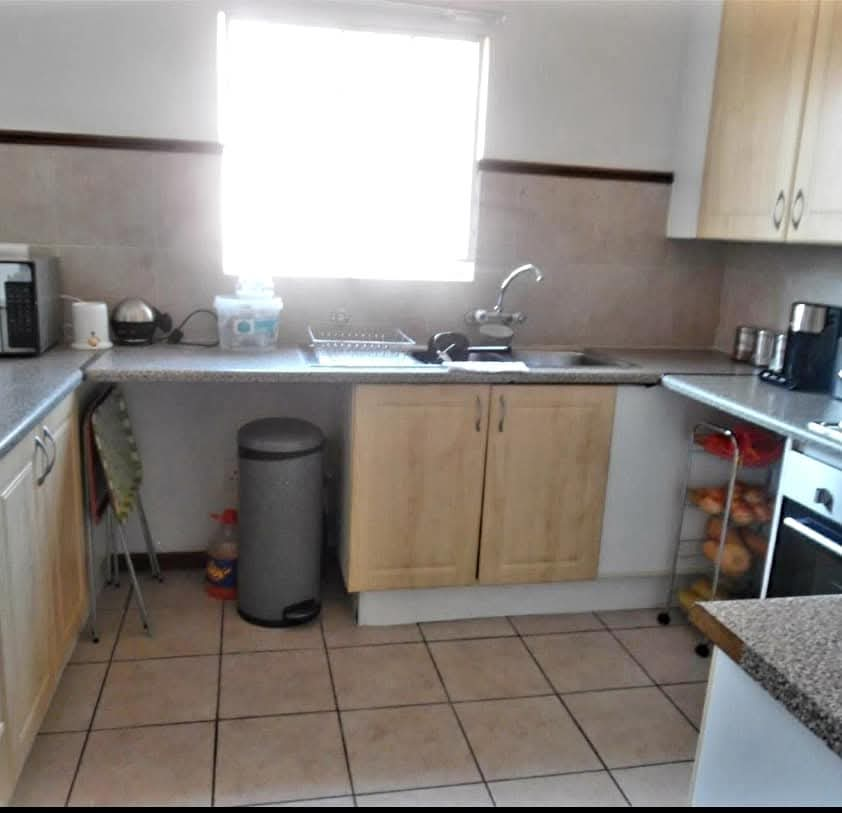 To Let 2 Bedroom Property for Rent in Noordwyk Gauteng