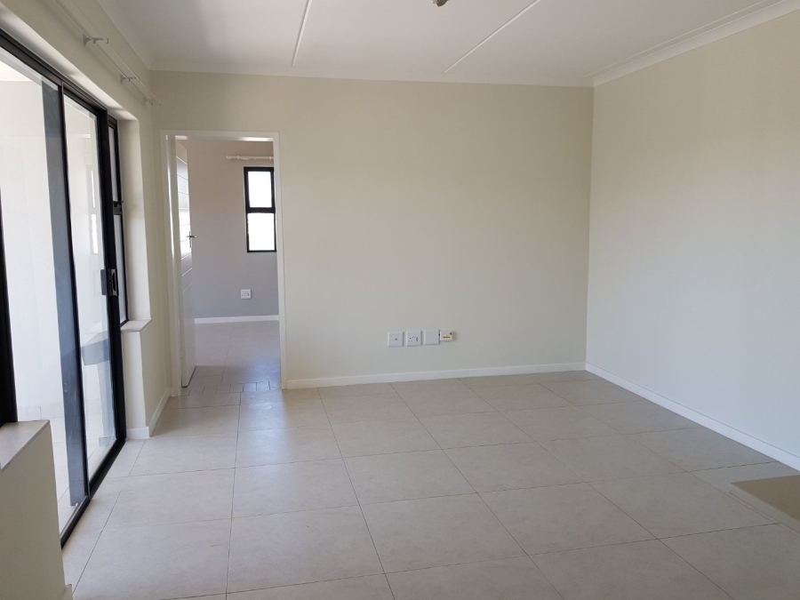 To Let 1 Bedroom Property for Rent in Modderfontein Gauteng