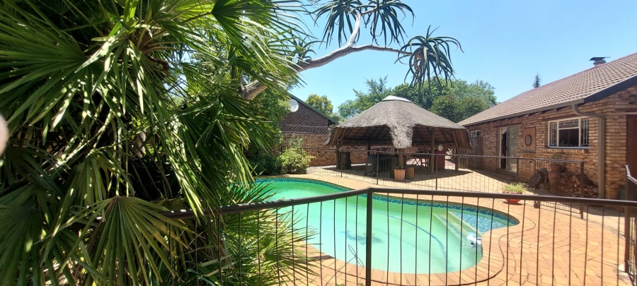 4 Bedroom Property for Sale in Pomona AH Gauteng