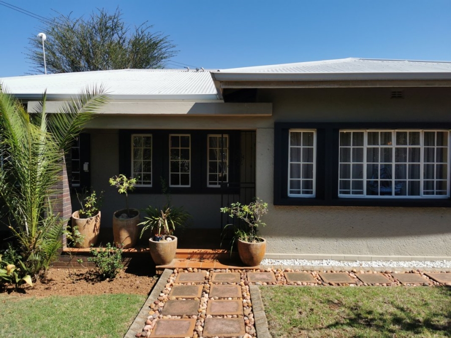 4 Bedroom Property for Sale in Solheim Gauteng