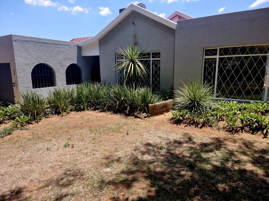 4 Bedroom Property for Sale in Eastleigh Ridge Gauteng