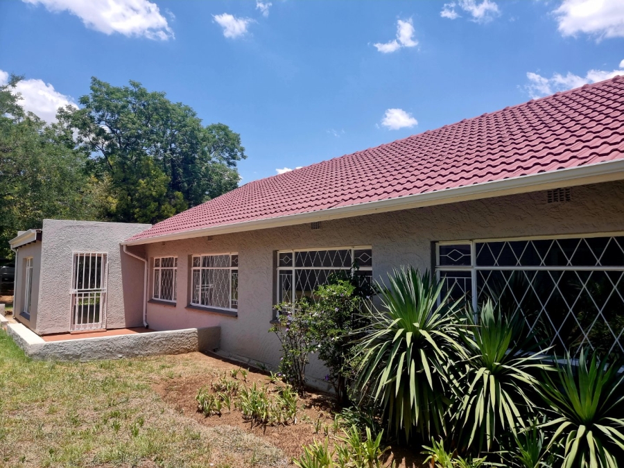 4 Bedroom Property for Sale in Eastleigh Ridge Gauteng