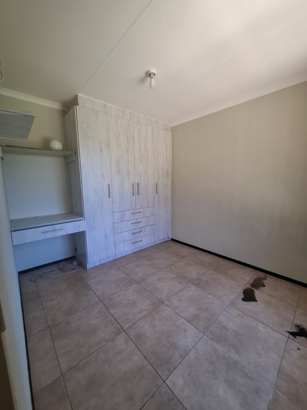 To Let 3 Bedroom Property for Rent in Heatherdale AH Gauteng