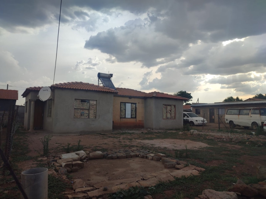 2 Bedroom Property for Sale in Daveyton Gauteng