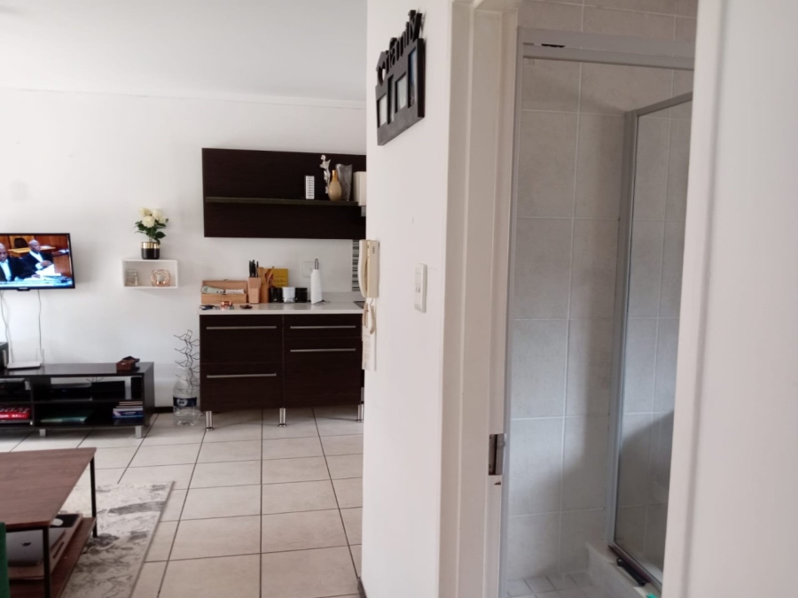 2 Bedroom Property for Sale in Winchester Hills Gauteng