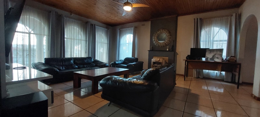 3 Bedroom Property for Sale in Tulisa Park Gauteng