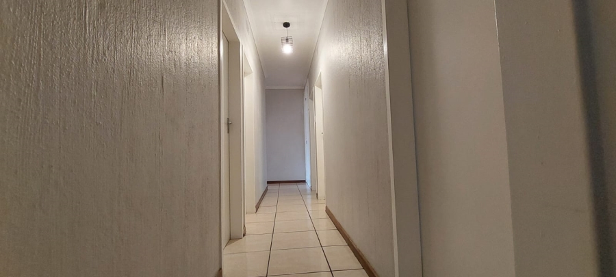 3 Bedroom Property for Sale in Tulisa Park Gauteng