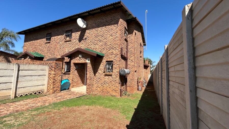 To Let 3 Bedroom Property for Rent in Rynfield Gauteng