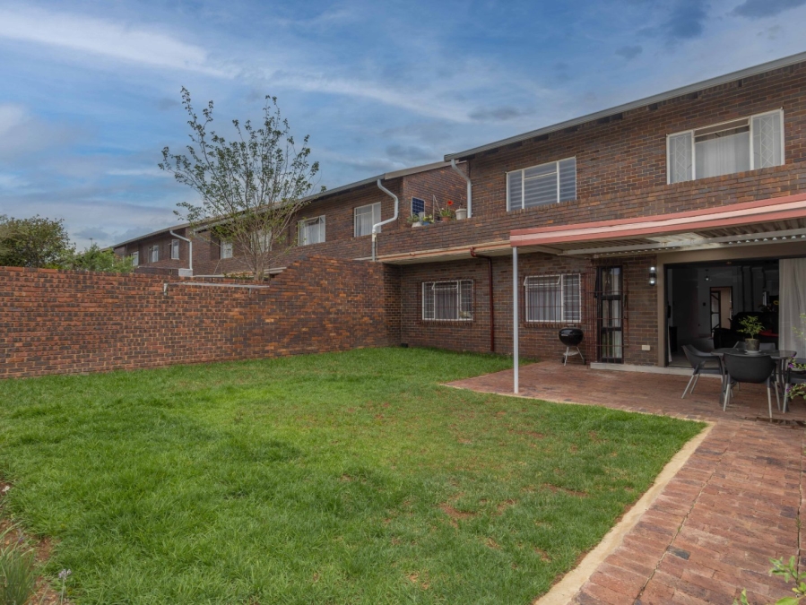 3 Bedroom Property for Sale in Eden Glen Gauteng